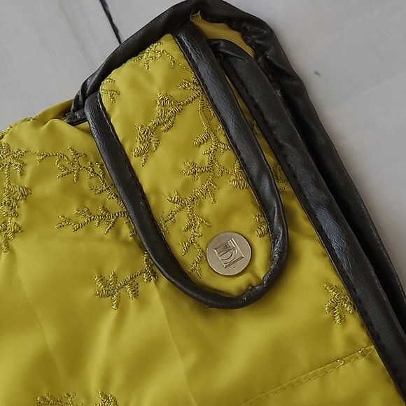 Carole Little Embroidered Chartreuse Vest - Picture 10 of 13